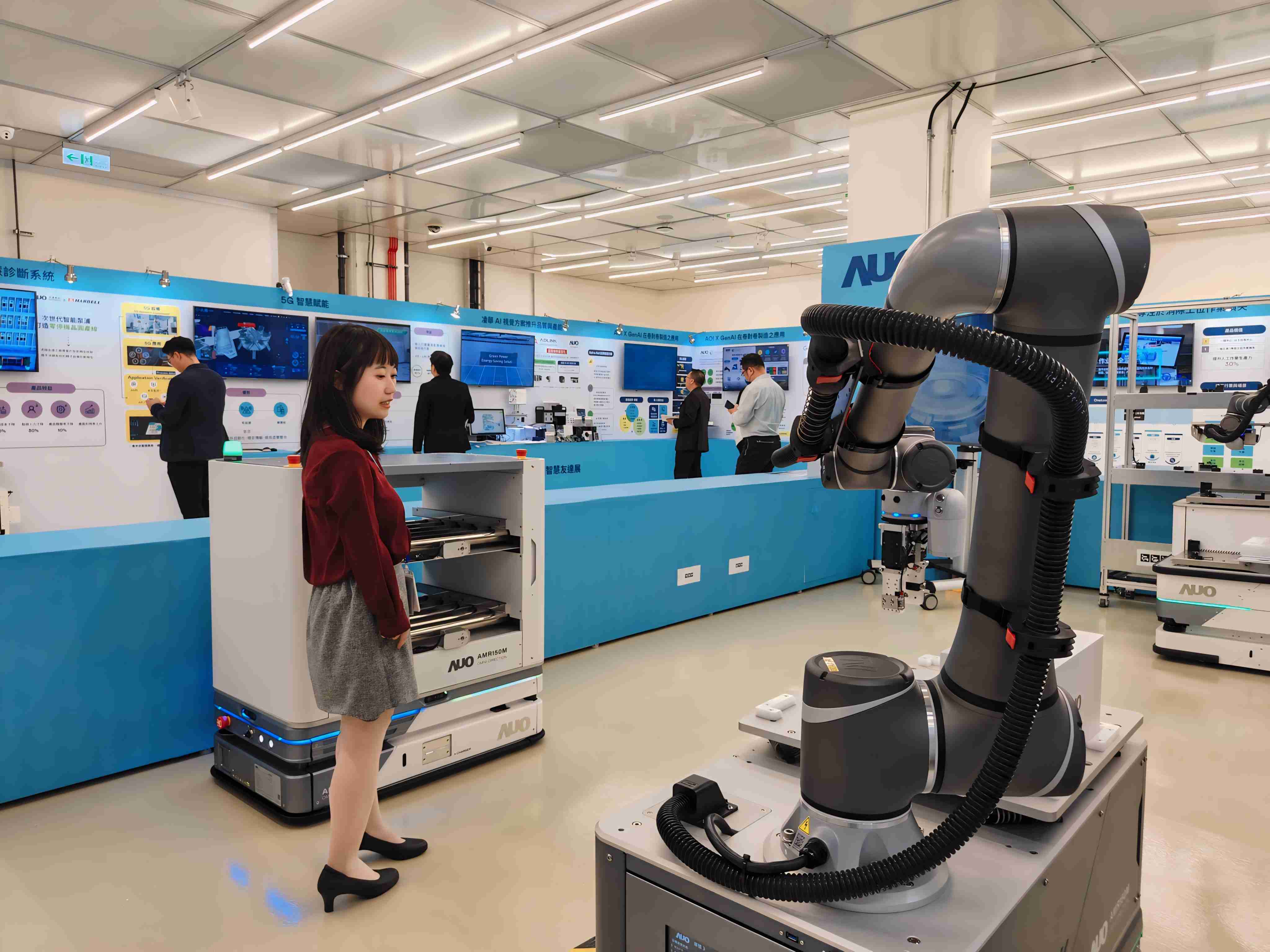 2024智能人生就是博展邀集生态圈伙伴共同参展，，从数字应用、、、净零减碳到能源发展，，，，创造全方位永续商机，，携手生态圈伙伴迈向永续未来